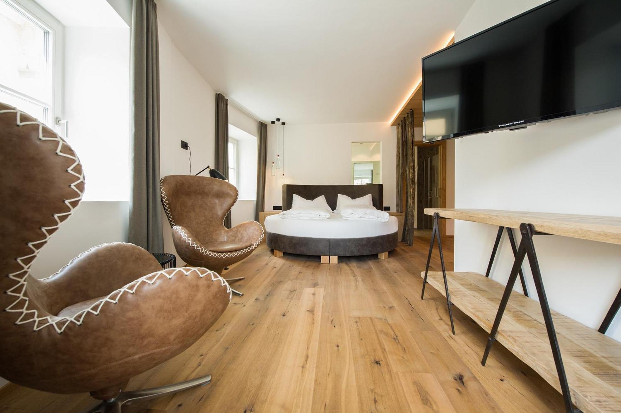 Hotel Goldene Traube テルメーノ エクステリア 写真