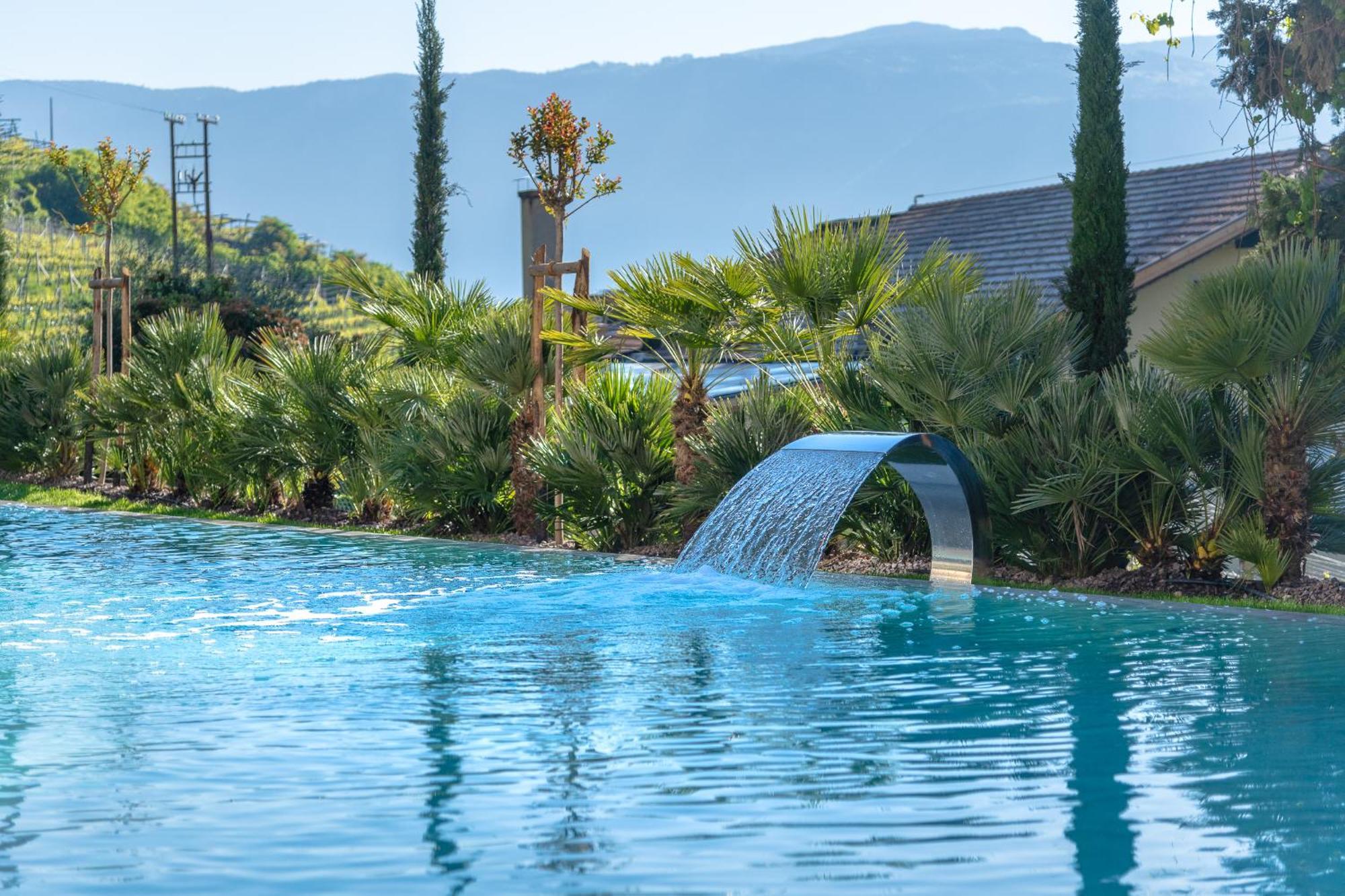 Hotel Goldene Traube テルメーノ エクステリア 写真
